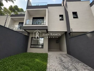 Sobrado com 3 Quartos à venda, 127m² no Água Verde, Curitiba