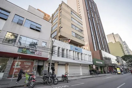 Sala Comercial à venda, 498m² no Centro, Curitiba