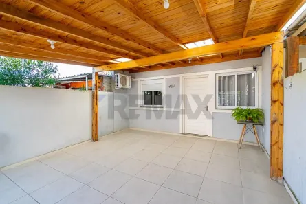 Casa com 2 Quartos à venda, 50m² no Chácara das Rosas, Cachoeirinha