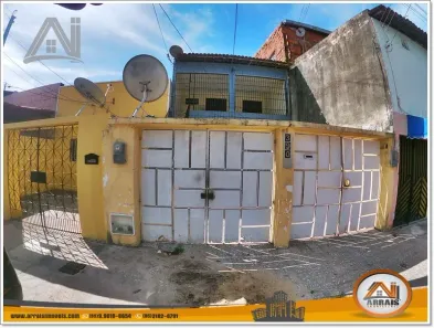 Casa com 3 Quartos para alugar, 70m² no Parreão, Fortaleza