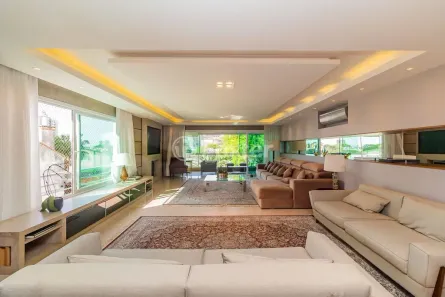 Apartamento com 3 Quartos à venda, 271m² no Três Figueiras, Porto Alegre