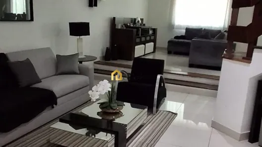 Sobrado com 3 Quartos para alugar, 282m² no Vila Independência, Sorocaba