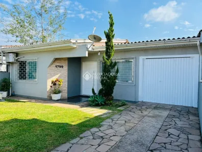 Casa com 3 Quartos à venda, 396m² no Fátima, Canoas