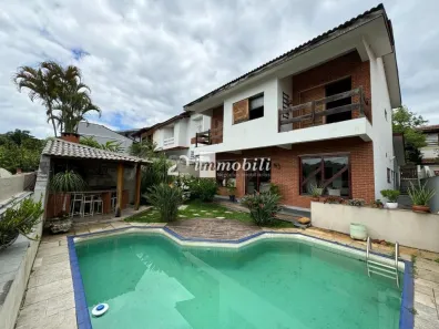 Casa de Condomínio com 3 Quartos à venda, 324m² no São Paulo II, Cotia