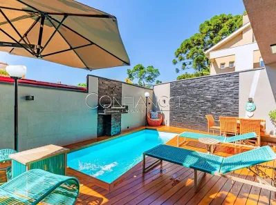 Casa de Condomínio com 4 Quartos para alugar, 245m² no Santa Cândida, Curitiba