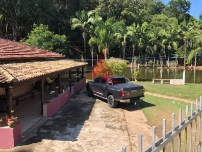 Fazenda/Sítio com 3 Quartos à venda, 121000m² no Chácaras Condomínio Recanto Pássaros II, Jacareí
