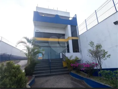 Prédio Comercial com 1 Quarto para alugar, 909m² no Santo Amaro, São Paulo