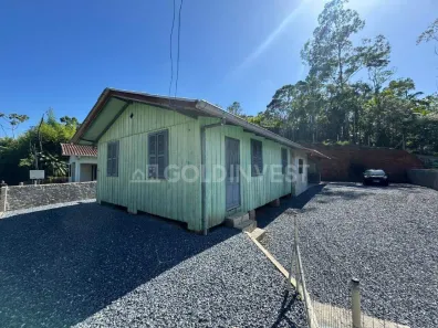 Casa com 2 Quartos para alugar, 121m² no Primeiro de Maio, Brusque
