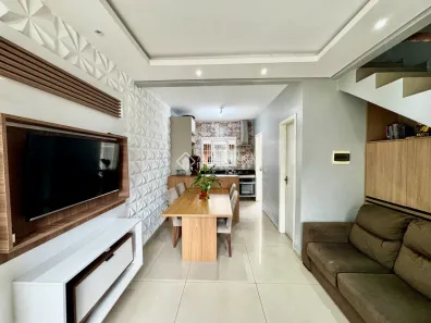 Sobrado com 2 Quartos à venda, 62m² no São José, Canoas