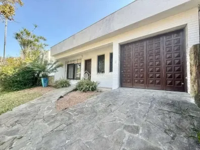 Casa com 3 Quartos para alugar, 300m² no Boa Vista, Porto Alegre