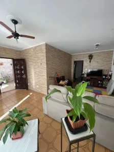 Casa com 4 Quartos à venda, 252m² no Vila Vitória, Santo André