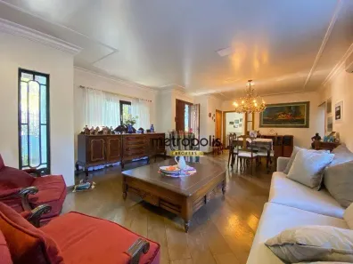 Sobrado com 4 Quartos à venda, 600m² no Jardim São Caetano, São Caetano do Sul