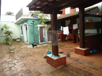 Casa com 3 Quartos à venda, 230m² no Cidade São Francisco, São Paulo