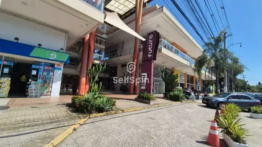 Sala Comercial para alugar, 27m² no Badu, Niterói