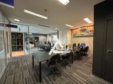 Sala Comercial para alugar, 210m² no Vila São Francisco (Zona Sul), São Paulo