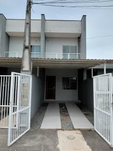 Sobrado com 2 Quartos para alugar, 70m² no Vila Nova, Joinville
