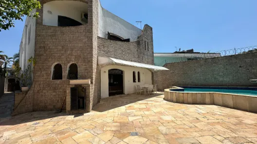 Casa com 4 Quartos à venda, 200m² no Enseada, Guarujá