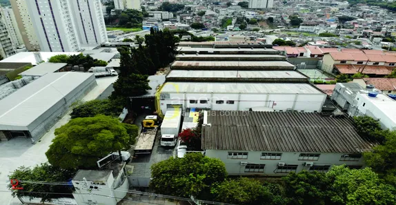Galpão/Depósito/Armazém à venda, 3910m² no São Pedro, Osasco