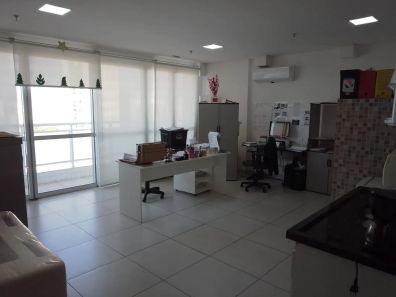 Sala Comercial à venda, 45m² no Encruzilhada, Santos