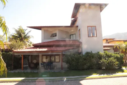 Casa com 3 Quartos à venda, 214m² no Maresias, São Sebastião