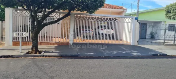 Casa com 4 Quartos à venda, 218m² no Vila Falavina, São José do Rio Preto
