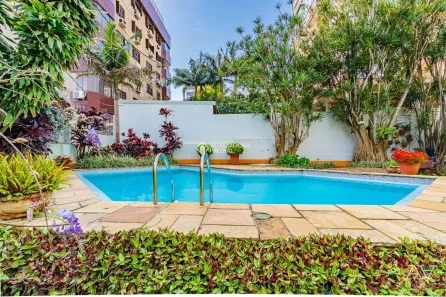 Casa com 4 Quartos à venda, 400m² no Petrópolis, Porto Alegre