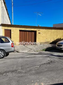 Casa com 3 Quartos à venda, 600m² no Darcy Vargas, Contagem