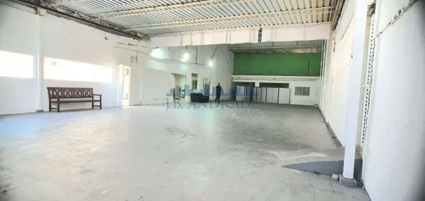 Galpão/Depósito/Armazém à venda, 400m² no Barra da Tijuca, Rio de Janeiro