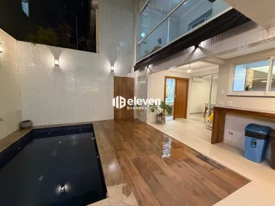 Casa com 3 Quartos à venda, 284m² no Gonzaga, Santos