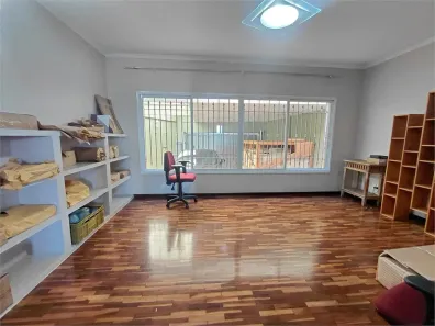 Casa com 3 Quartos à venda, 350m² no Vila Bruna, São Paulo