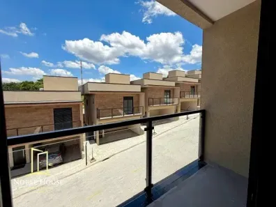 Casa de Condomínio com 3 Quartos para alugar, 110m² no Vila Omízollo, Louveira