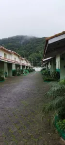 Casa de Condomínio com 2 Quartos à venda, 81m² no Jardim Lunamar, Mongaguá