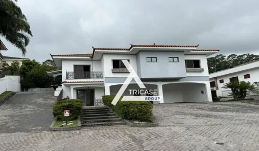 Casa com 5 Quartos para alugar, 370m² no Residencial Tamboré, Barueri