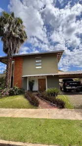 Casa com 3 Quartos para alugar, 400m² no Jardim Imperial, Cuiabá