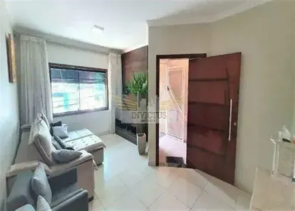 Sobrado com 3 Quartos para alugar, 174m² no Jardim Stella, Santo André