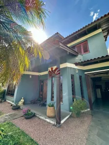 Sobrado com 4 Quartos para venda ou aluguel, 256m² no Estância Velha, Canoas