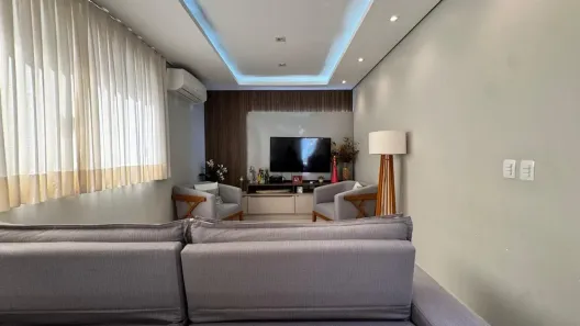 Casa de Condomínio com 5 Quartos para alugar, 250m² no Uruguai, Teresina