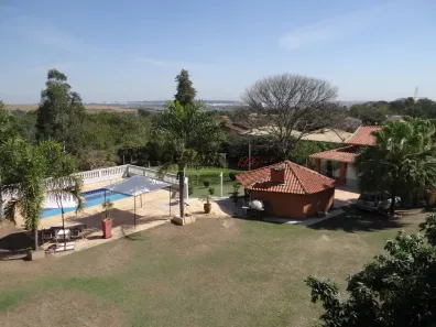 Fazenda/Sítio com 3 Quartos à venda, 192m² no Jardim dos Laranjais, Indaiatuba