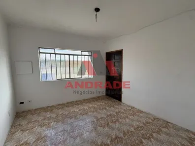 Casa com 1 Quarto para alugar, 35m² no Vila Assis Brasil, Mauá