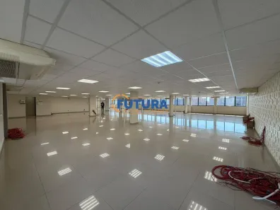 Sala Comercial para alugar, 583m² no Asa Sul, Brasília