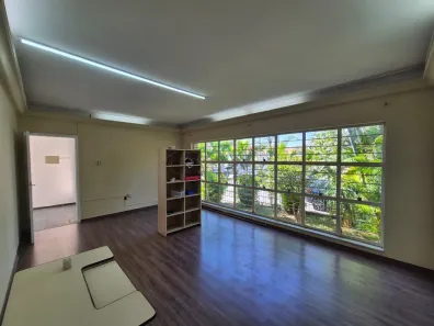 Casa com 4 Quartos à venda, 240m² no Jardim Santa Rosália, Sorocaba