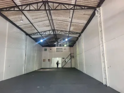 Galpão/Depósito/Armazém para alugar, 200m² no Casa Verde, São Paulo