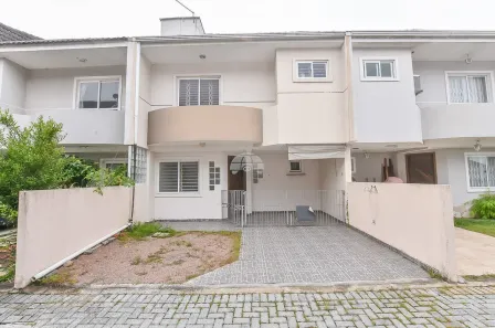 Sobrado com 4 Quartos à venda, 103m² no Uberaba, Curitiba