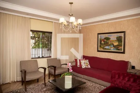 Casa com 4 Quartos à venda, 225m² no Centro, Diadema