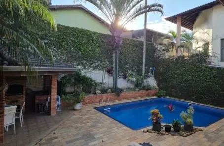 Sobrado com 4 Quartos à venda, 450m² no Adalgisa, Osasco