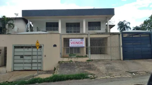 Sobrado com 5 Quartos à venda, 433m² no Setor Progresso, Goiânia