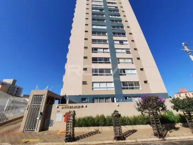 Apartamento com 2 Quartos para venda ou aluguel, 74m² no Centro, São Carlos