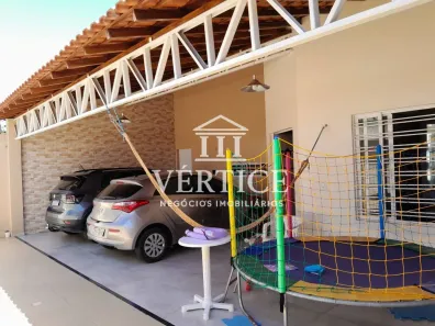 Casa com 3 Quartos à venda, 200m² no Saci, Teresina
