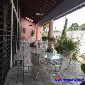 Casa com 5 Quartos à venda, 400m² no Planalto, Teresina