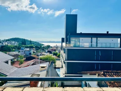 Galpão/Depósito/Armazém à venda, 800m² no João Paulo, Florianópolis